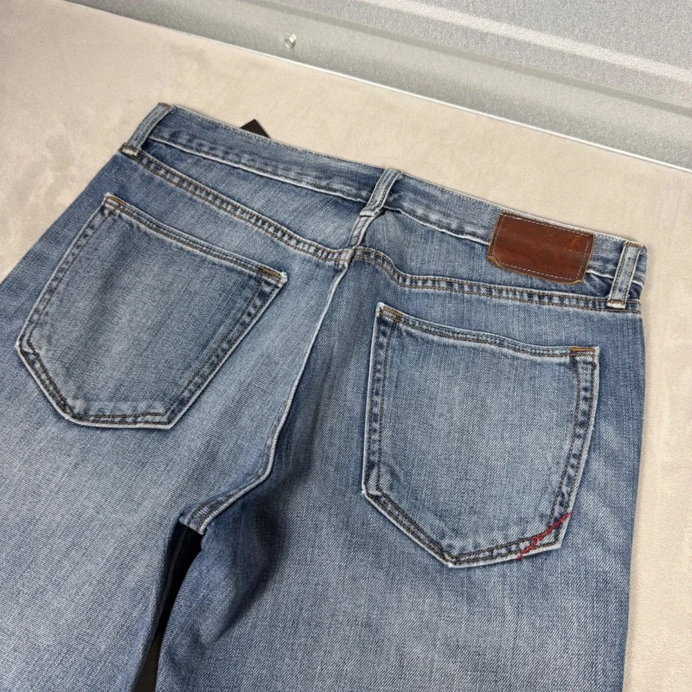 Modern Mens Banana Republic Straight Fit Medium Wash Denim Jeans 31x30